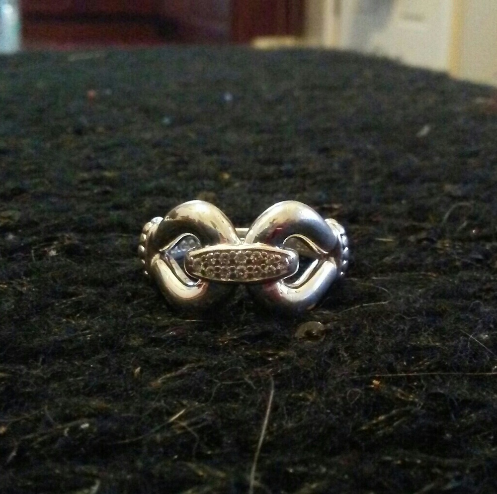 Lagos Ring